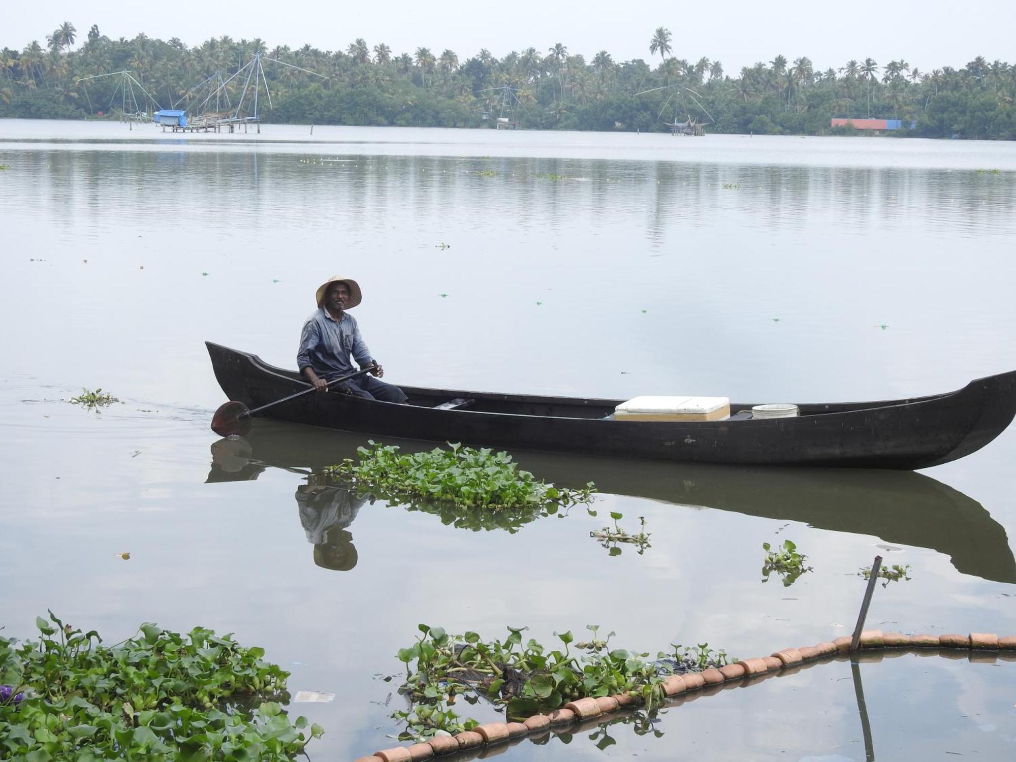 Lago Leisure Resort & Spa Cherai Beach Bagian luar foto